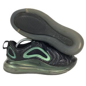 Nike Air Max 720 Throwback Future Women's Sz 7 Black/Iridescent Shoes *See Flaws